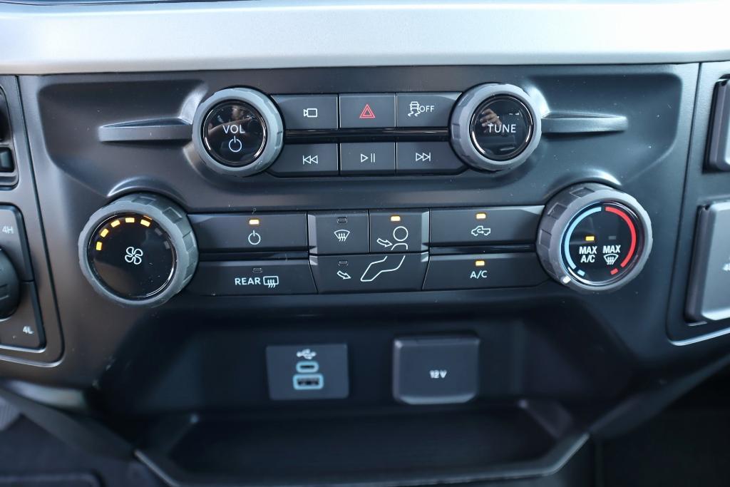 new 2025 Ford F-250 car, priced at $64,805