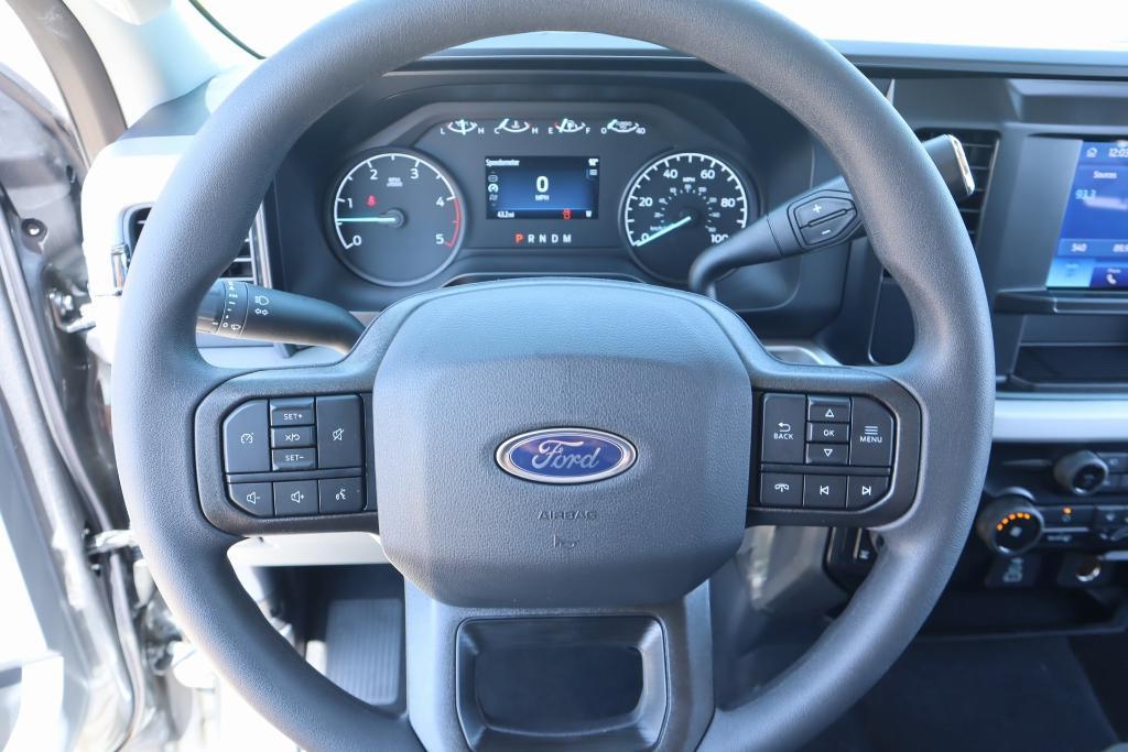 new 2025 Ford F-250 car, priced at $65,305