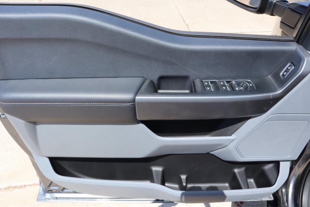 new 2025 Ford F-250 car, priced at $65,305