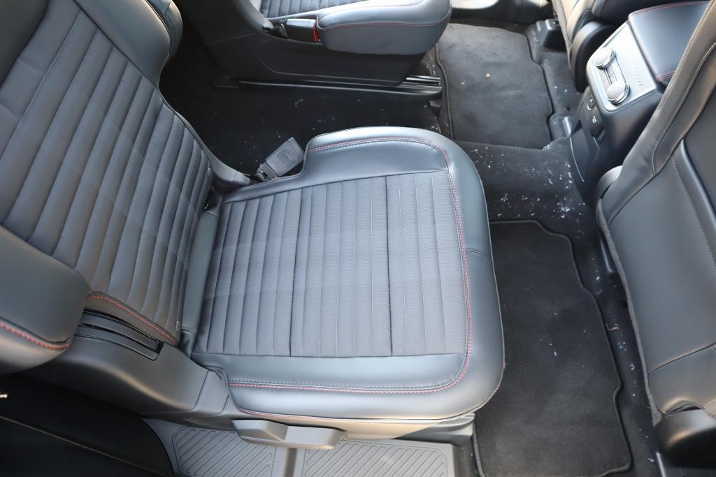 new 2025 Ford Explorer car, priced at $46,741