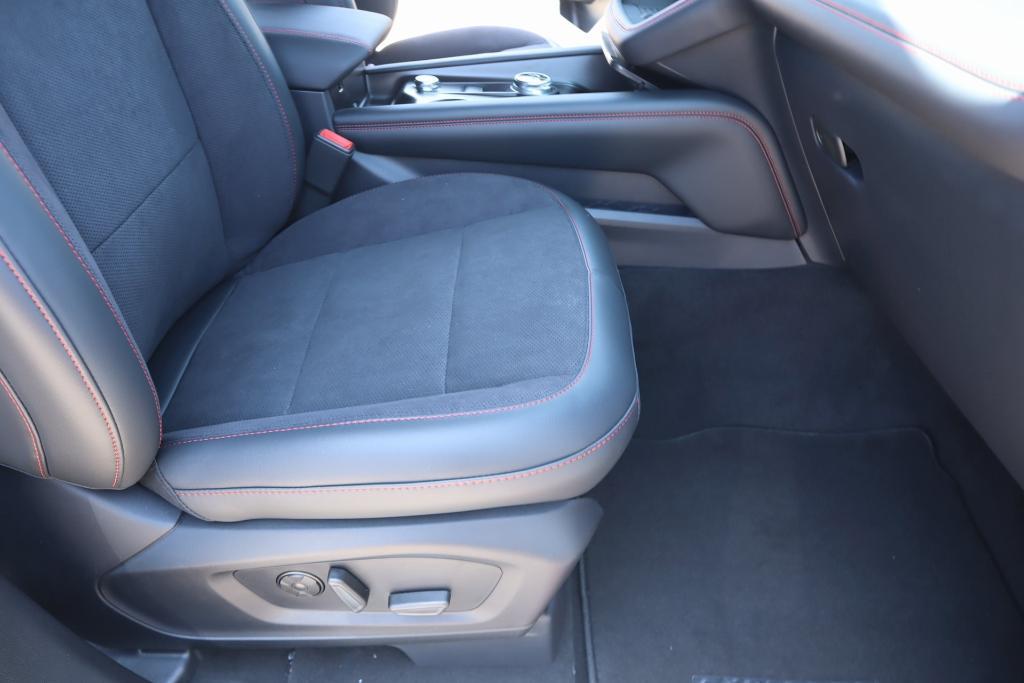 new 2025 Ford Explorer car, priced at $61,300