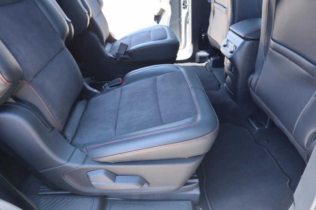 new 2025 Ford Explorer car, priced at $61,300