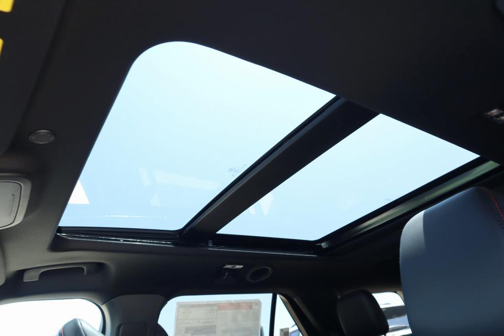 new 2025 Ford Explorer car, priced at $61,300