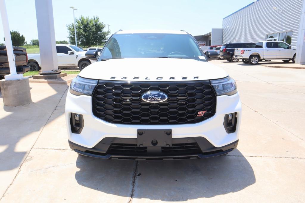 new 2025 Ford Explorer car, priced at $61,300
