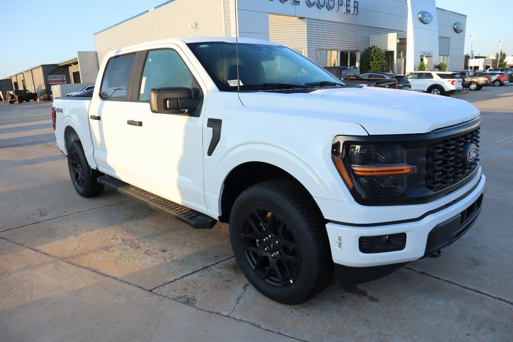 new 2025 Ford F-150 car, priced at $52,640