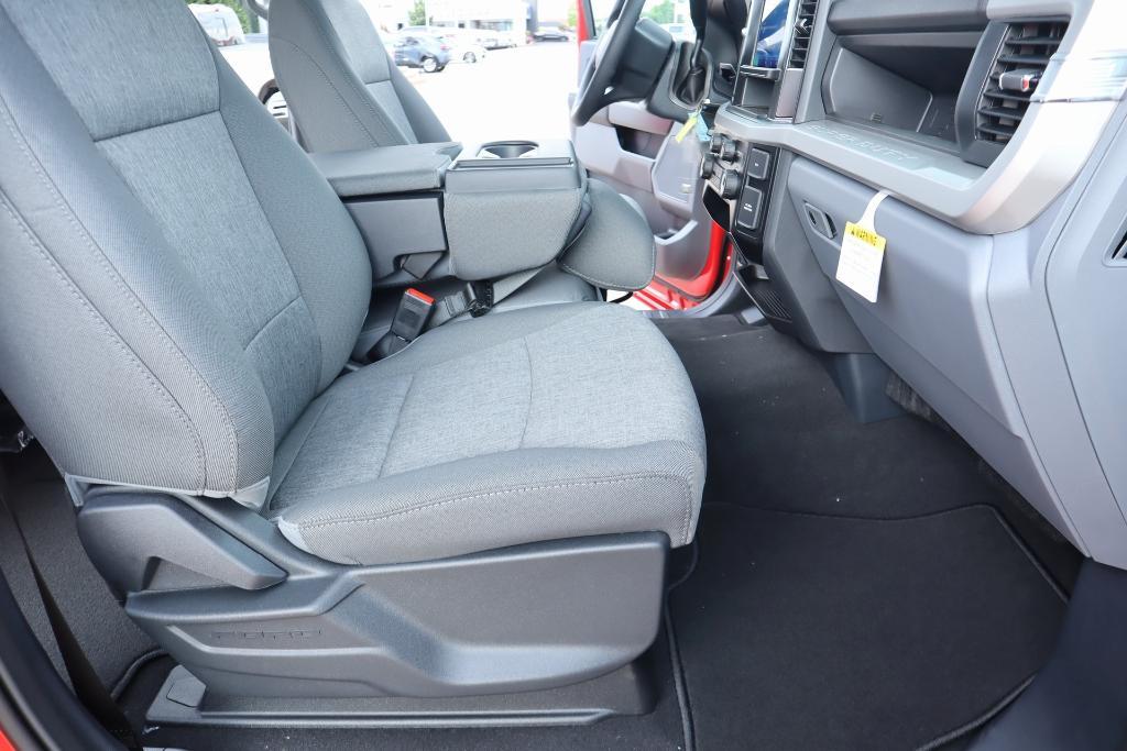 new 2025 Ford F-250 car, priced at $64,260
