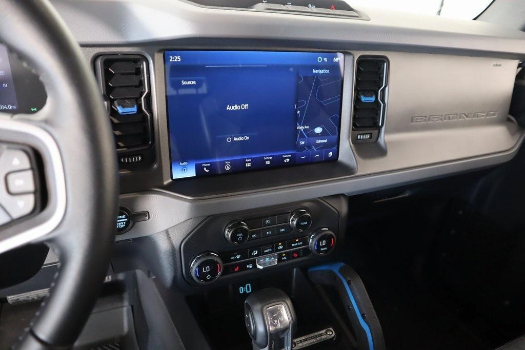 used 2024 Ford Bronco car, priced at $45,274