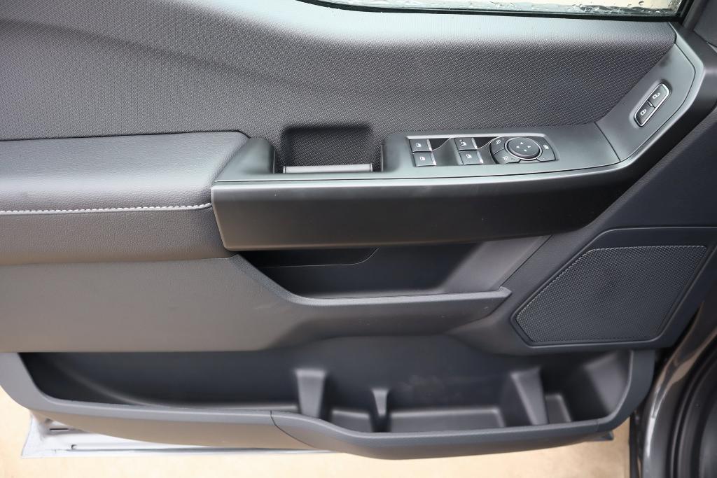new 2025 Ford F-150 car, priced at $48,671