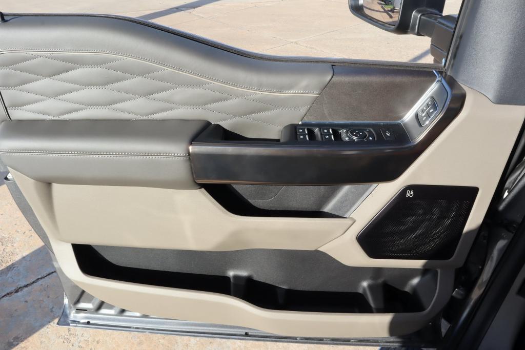 new 2025 Ford F-250 car, priced at $100,675