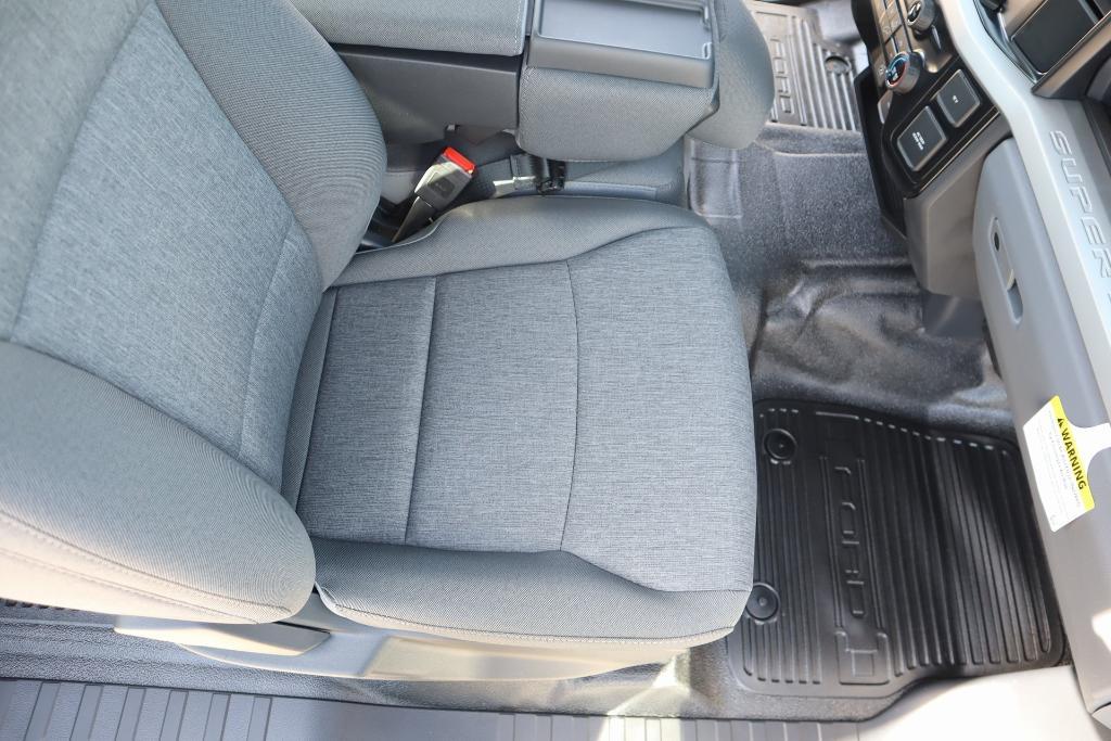 new 2025 Ford F-250 car, priced at $51,966