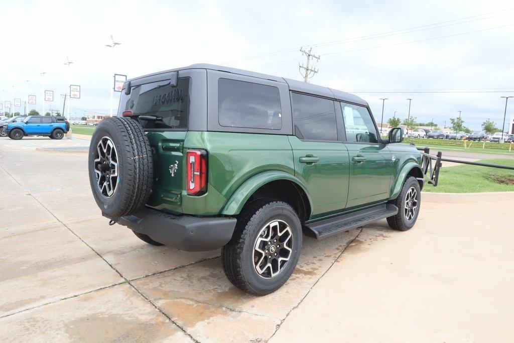new 2025 Ford Bronco car, priced at $52,573