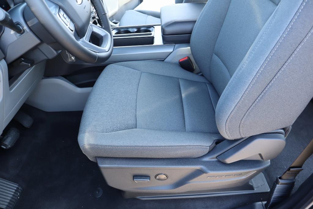 new 2025 Ford F-150 car, priced at $53,912