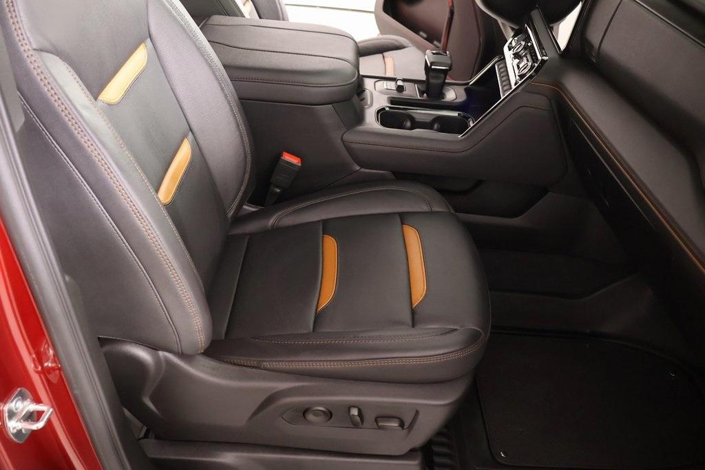 used 2025 GMC Sierra 1500 car, priced at $65,237