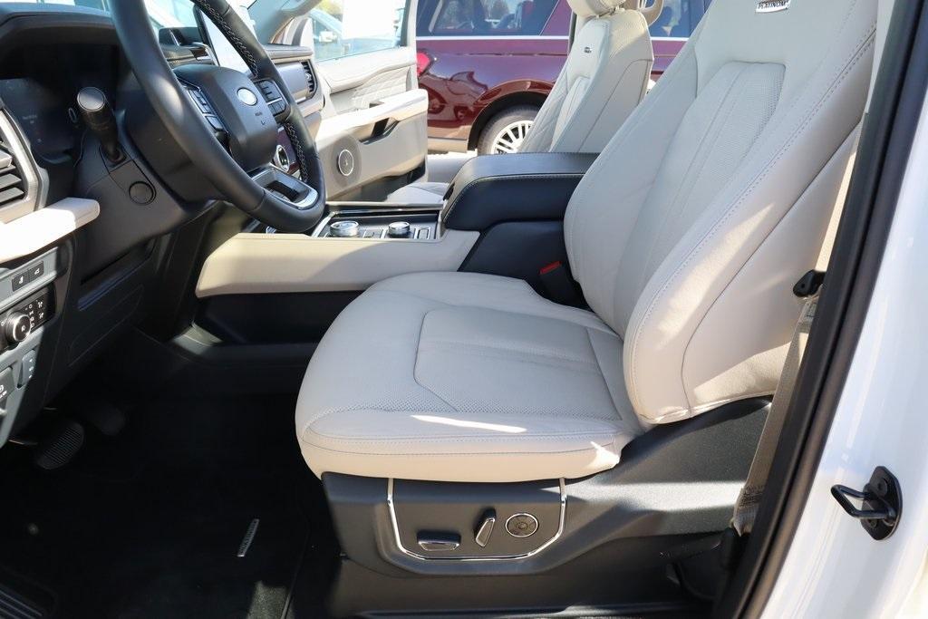 new 2024 Ford Expedition Max car, priced at $78,922