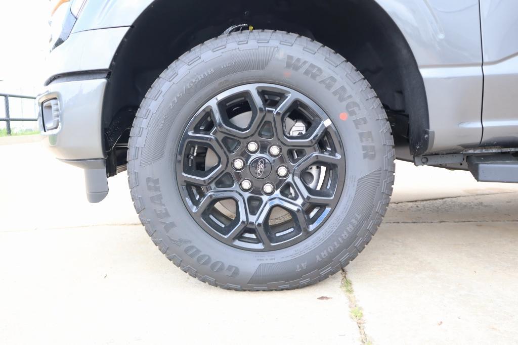 new 2025 Ford F-150 car, priced at $49,890