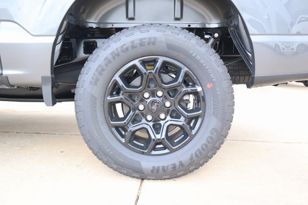 new 2025 Ford F-150 car, priced at $49,890