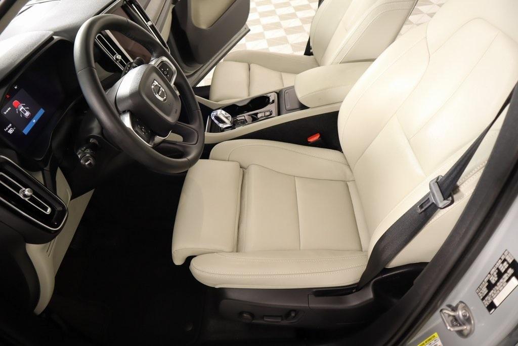 used 2024 Volvo XC40 car, priced at $32,598