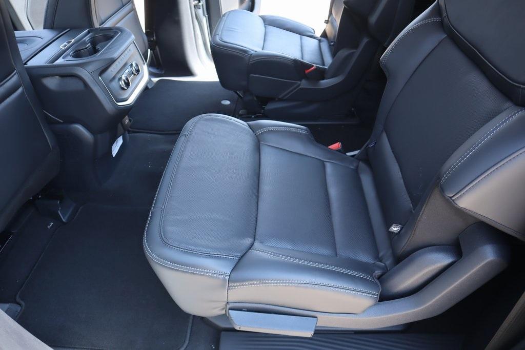 new 2025 Ford Expedition Max car, priced at $75,664