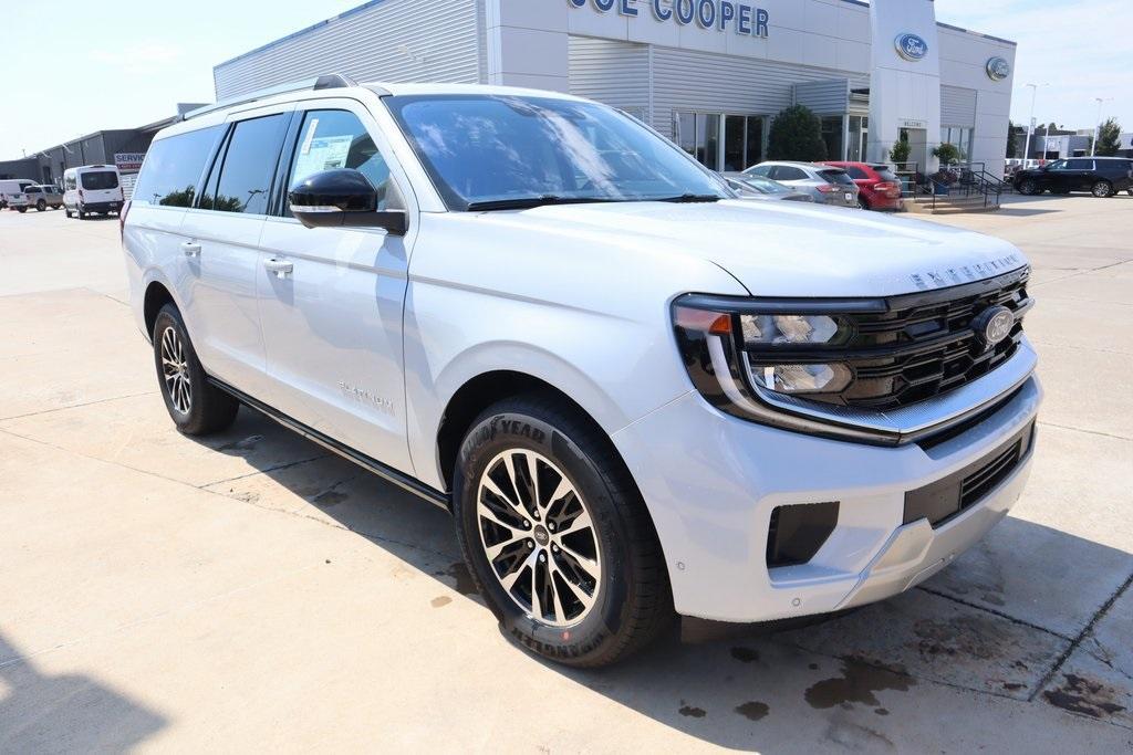 new 2025 Ford Expedition Max car, priced at $79,040