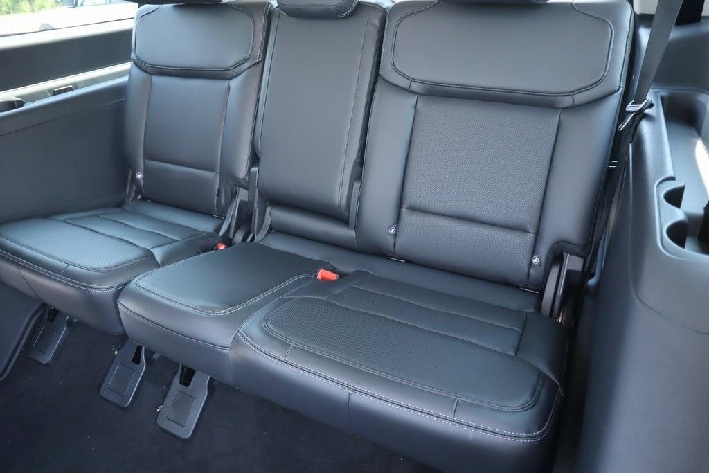 new 2025 Ford Expedition Max car, priced at $75,664