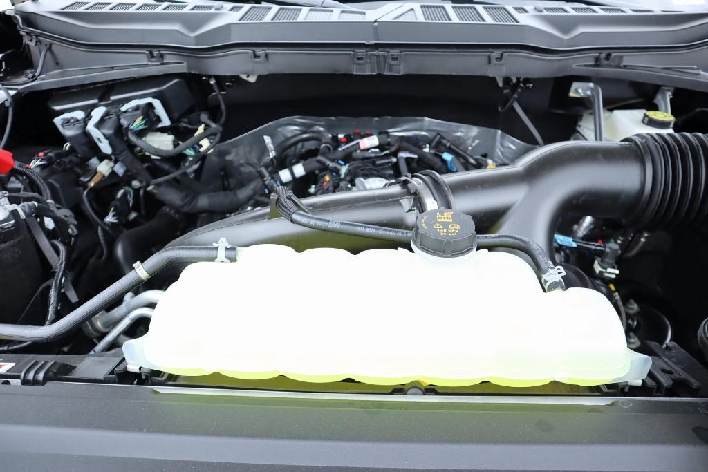 new 2025 Ford F-150 car, priced at $42,029