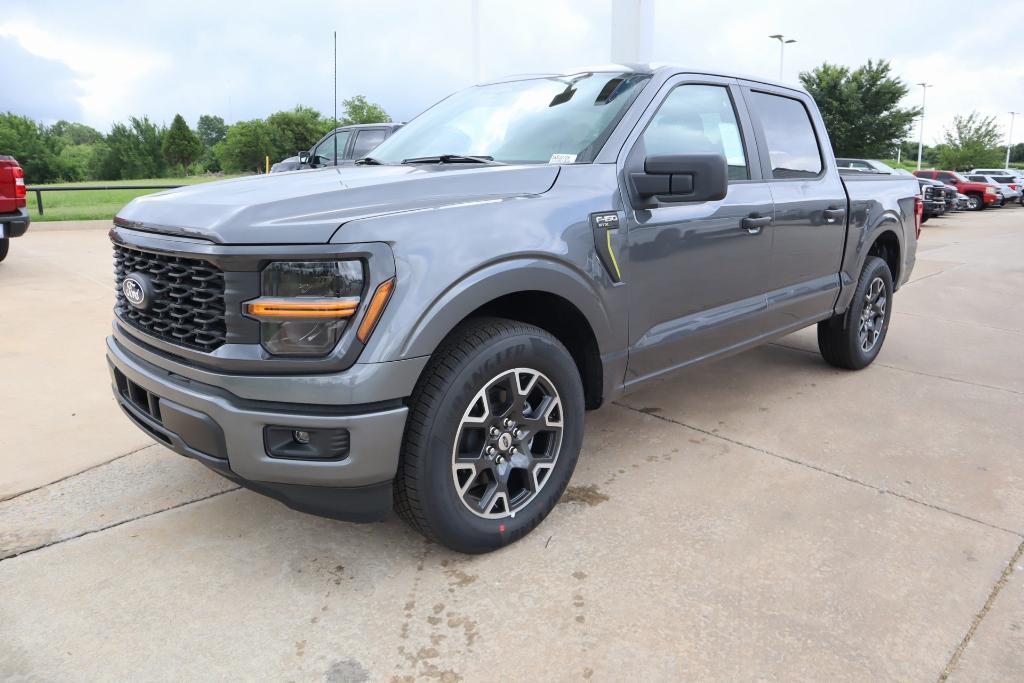 new 2025 Ford F-150 car, priced at $42,029
