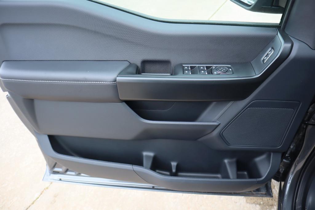 new 2025 Ford F-150 car, priced at $42,029