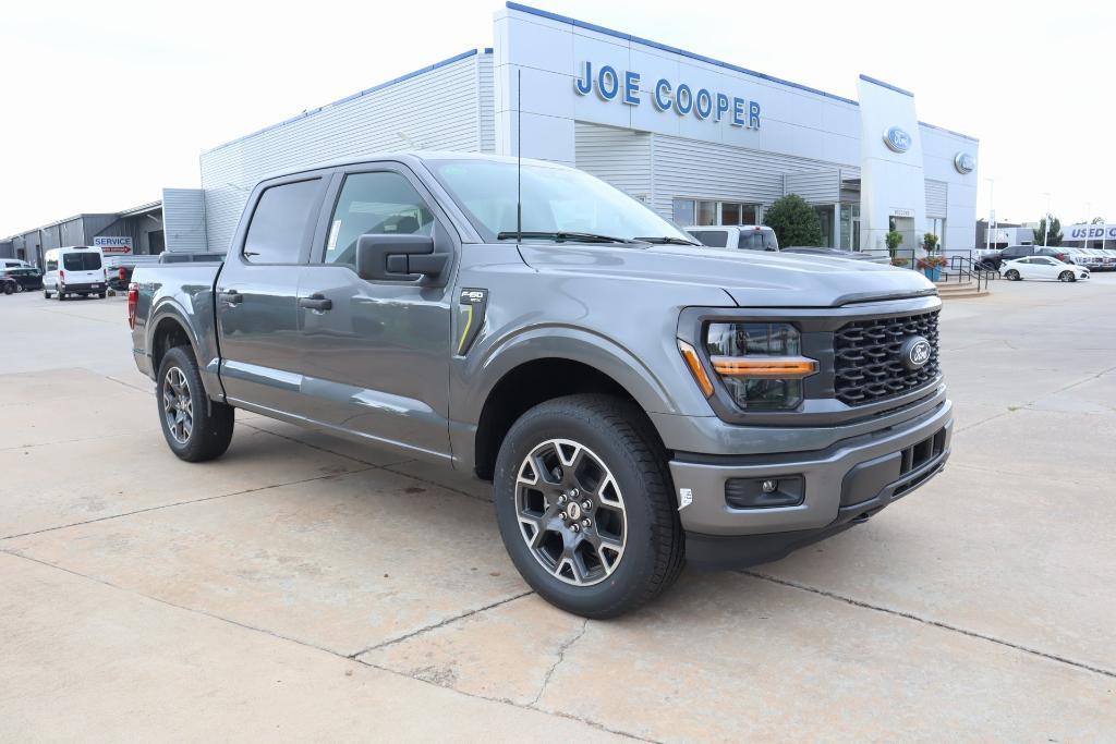 new 2025 Ford F-150 car, priced at $45,657
