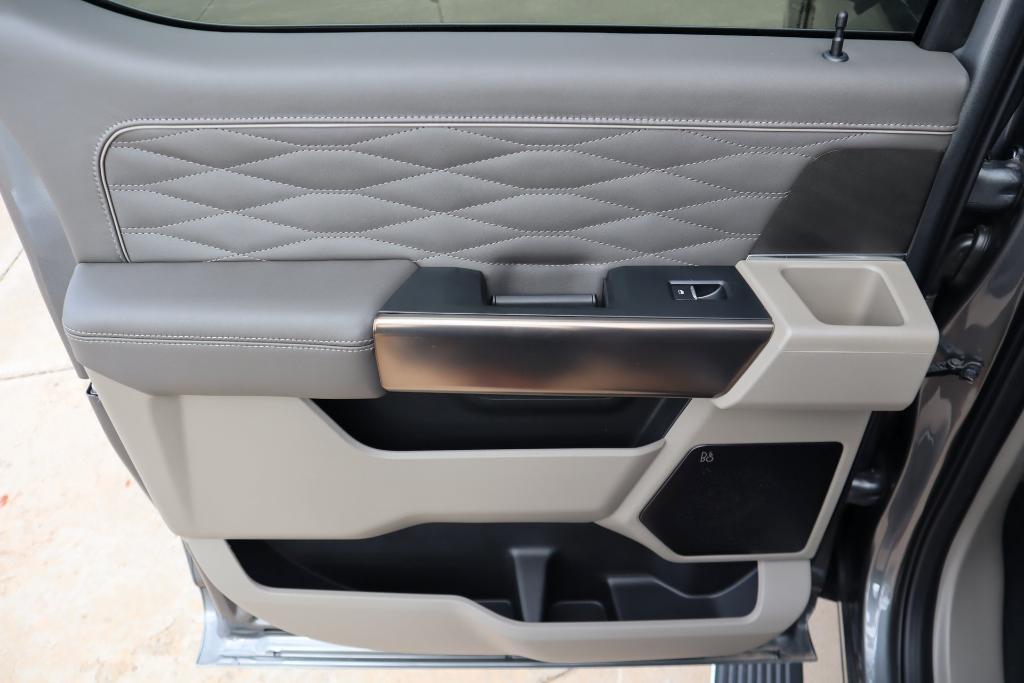 new 2025 Ford F-250 car, priced at $95,334