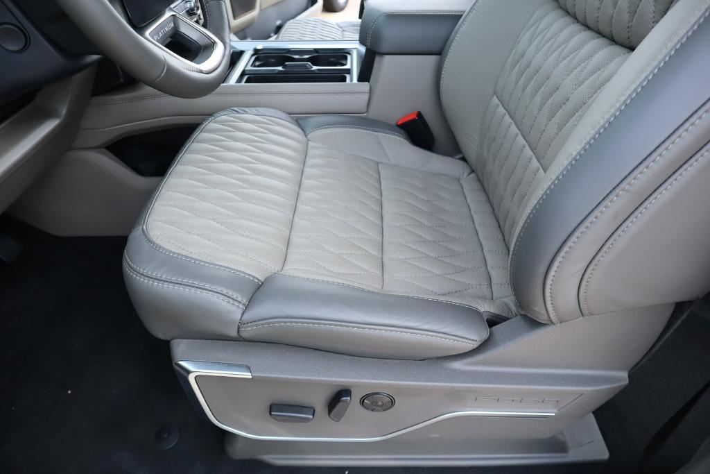 new 2025 Ford F-250 car, priced at $95,334