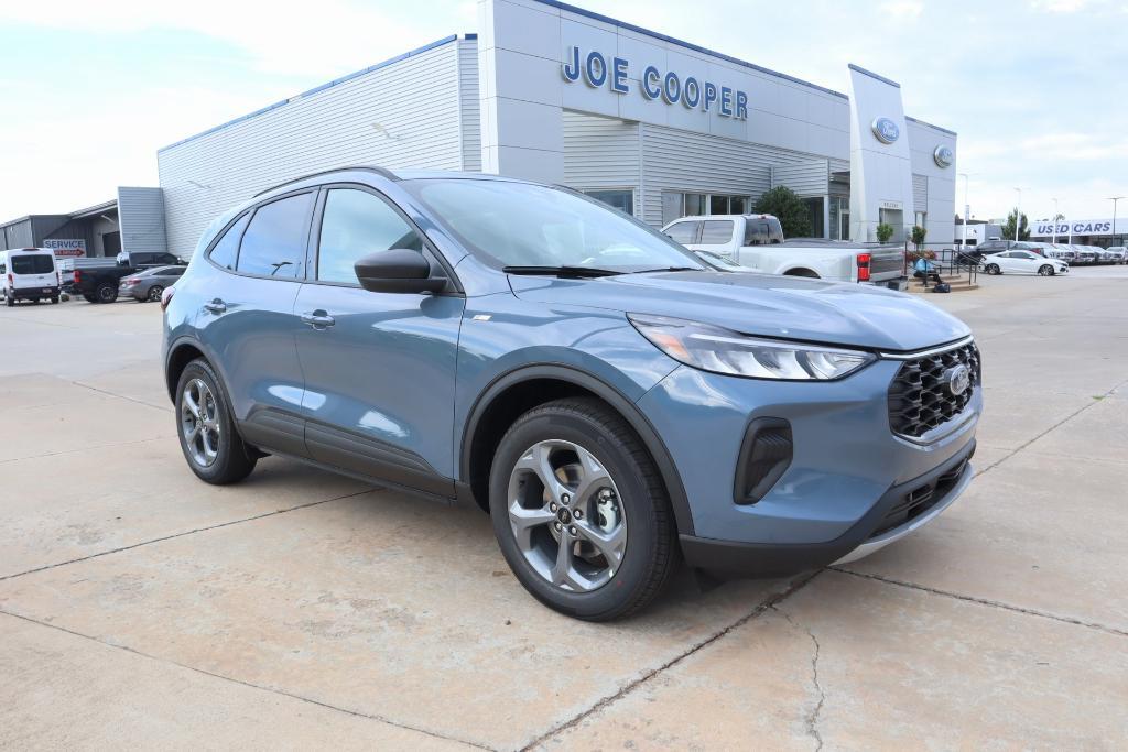 new 2025 Ford Escape car, priced at $27,417