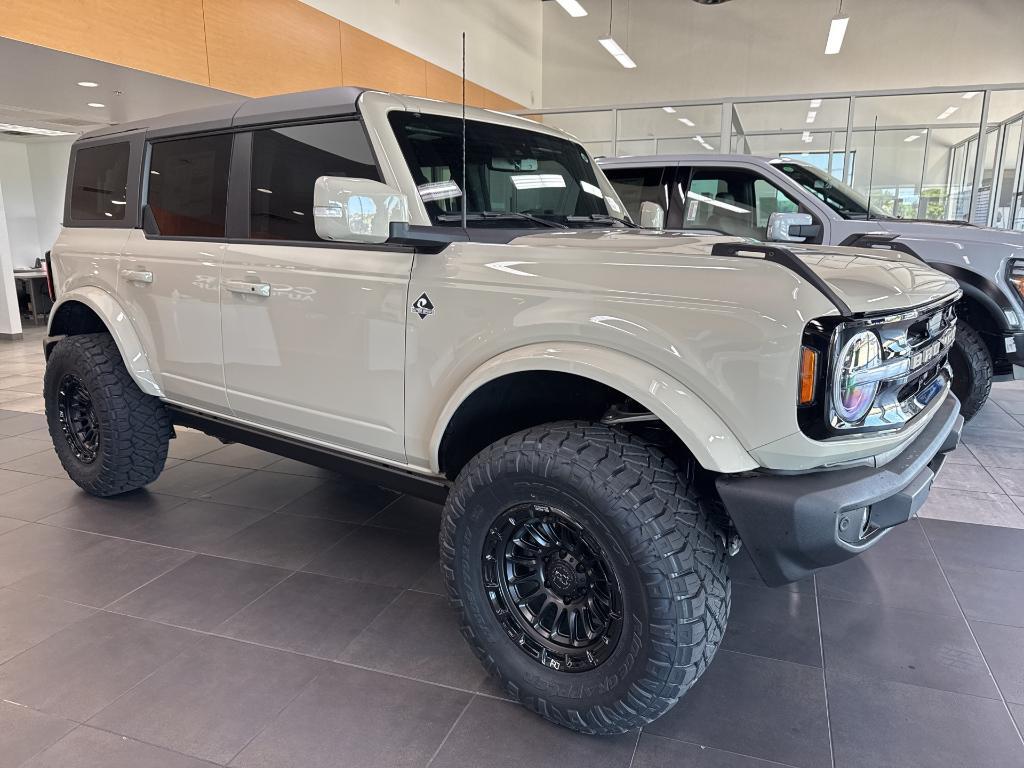 new 2025 Ford Bronco car, priced at $61,491