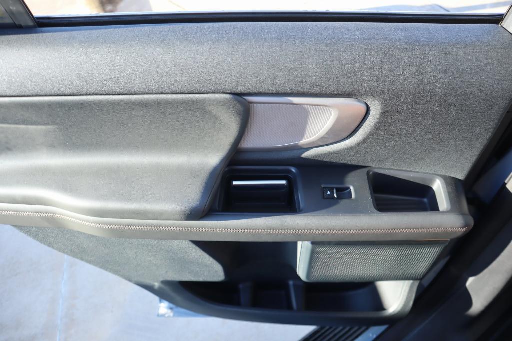new 2025 Ford Expedition car, priced at $68,246