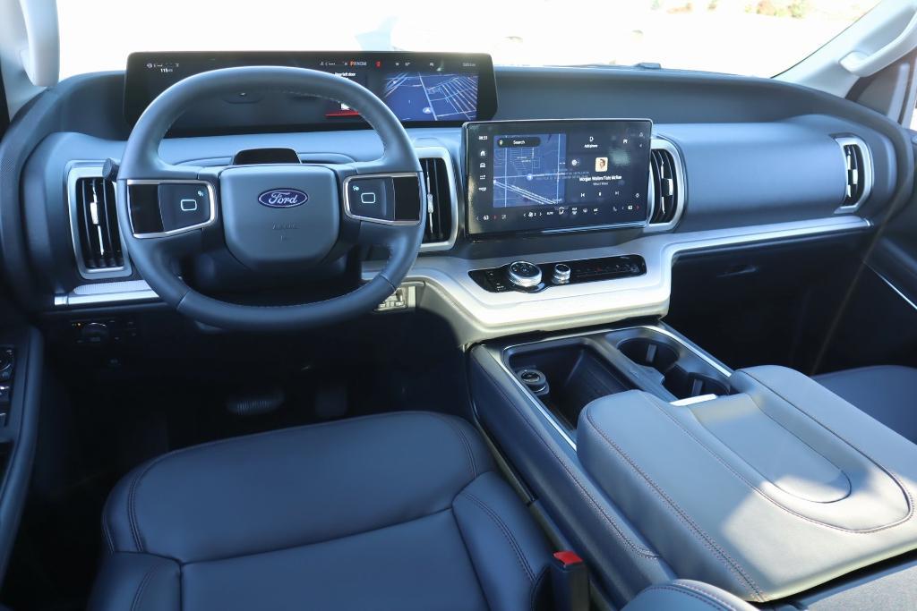 new 2025 Ford Expedition car, priced at $68,246