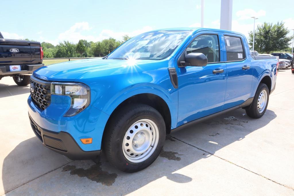 new 2025 Ford Maverick car, priced at $28,185
