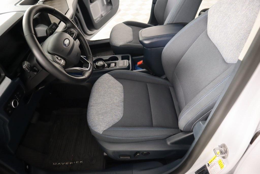 used 2025 Ford Maverick car, priced at $33,074