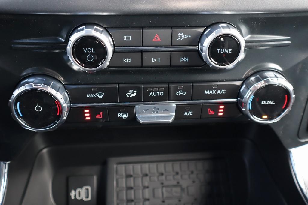 new 2025 Ford F-150 car, priced at $62,865