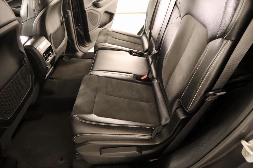 used 2024 Jeep Grand Cherokee L car, priced at $35,514
