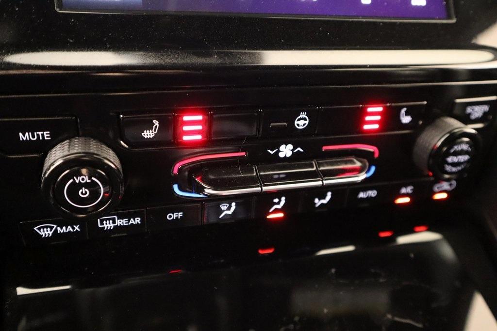 used 2024 Jeep Grand Cherokee L car, priced at $35,514