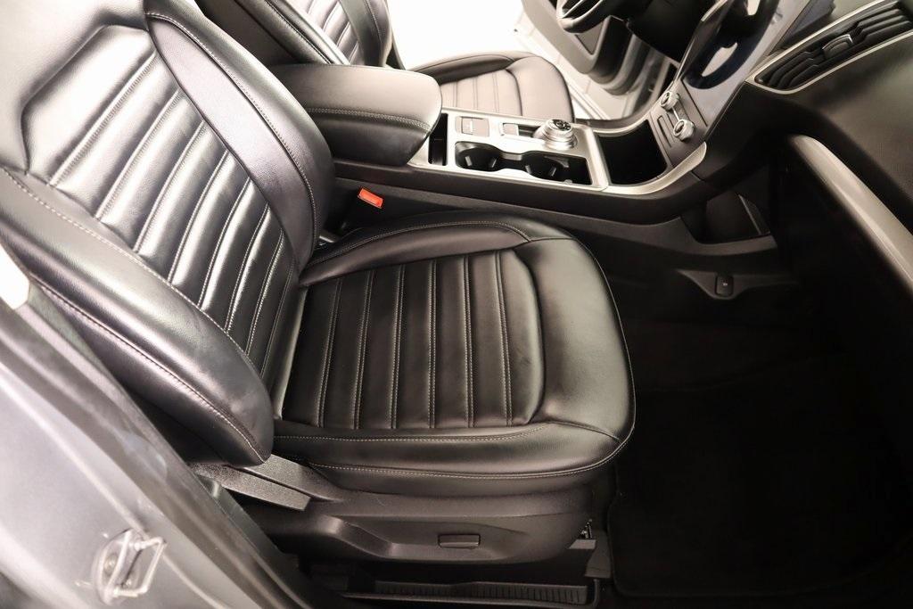 used 2024 Ford Edge car, priced at $21,998