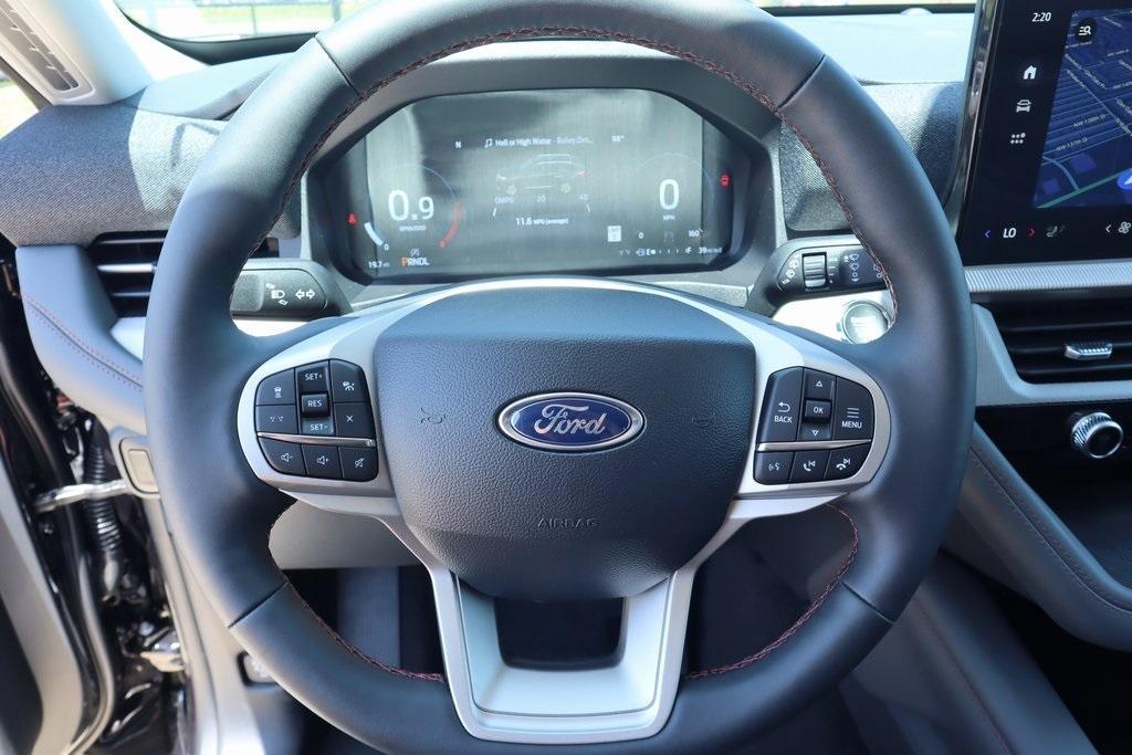 new 2025 Ford Explorer car, priced at $39,887