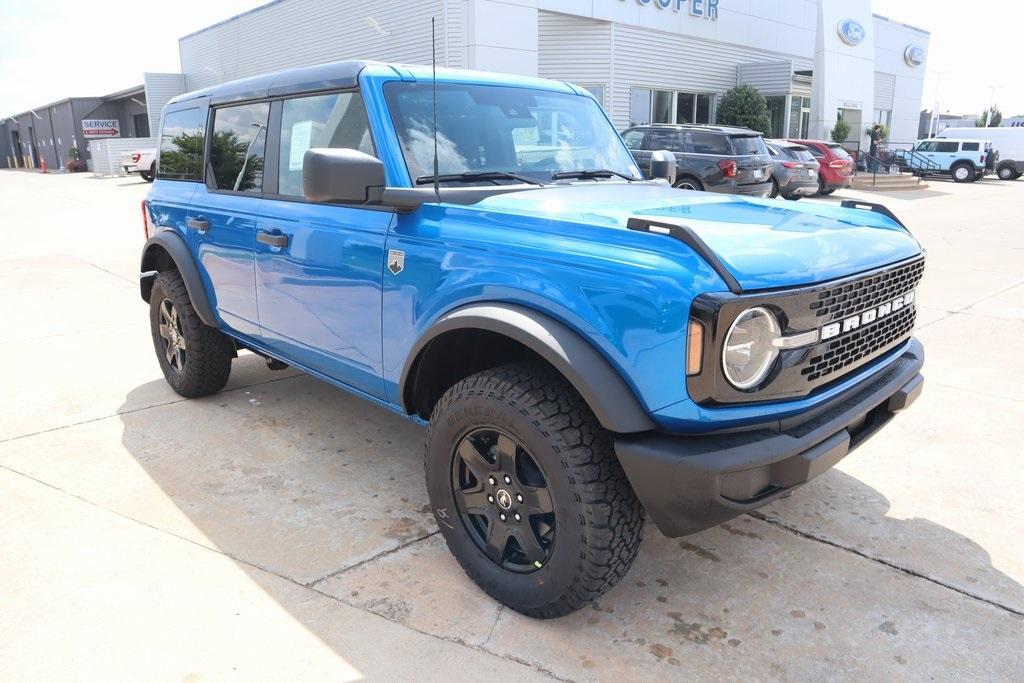 new 2025 Ford Bronco car, priced at $45,010