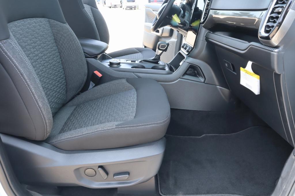 new 2025 Ford Ranger car, priced at $39,312