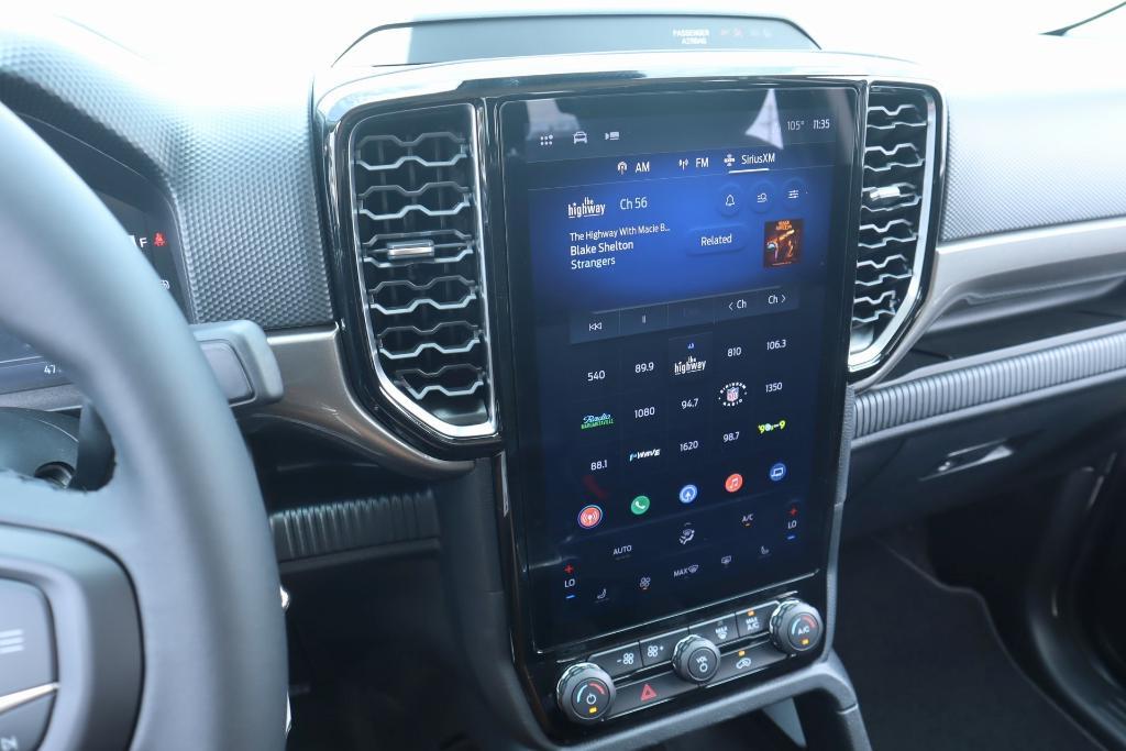 new 2025 Ford Ranger car, priced at $39,312