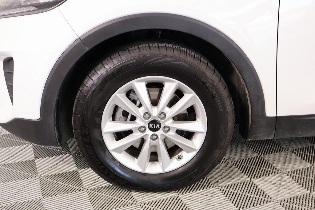 used 2020 Kia Sorento car, priced at $14,824