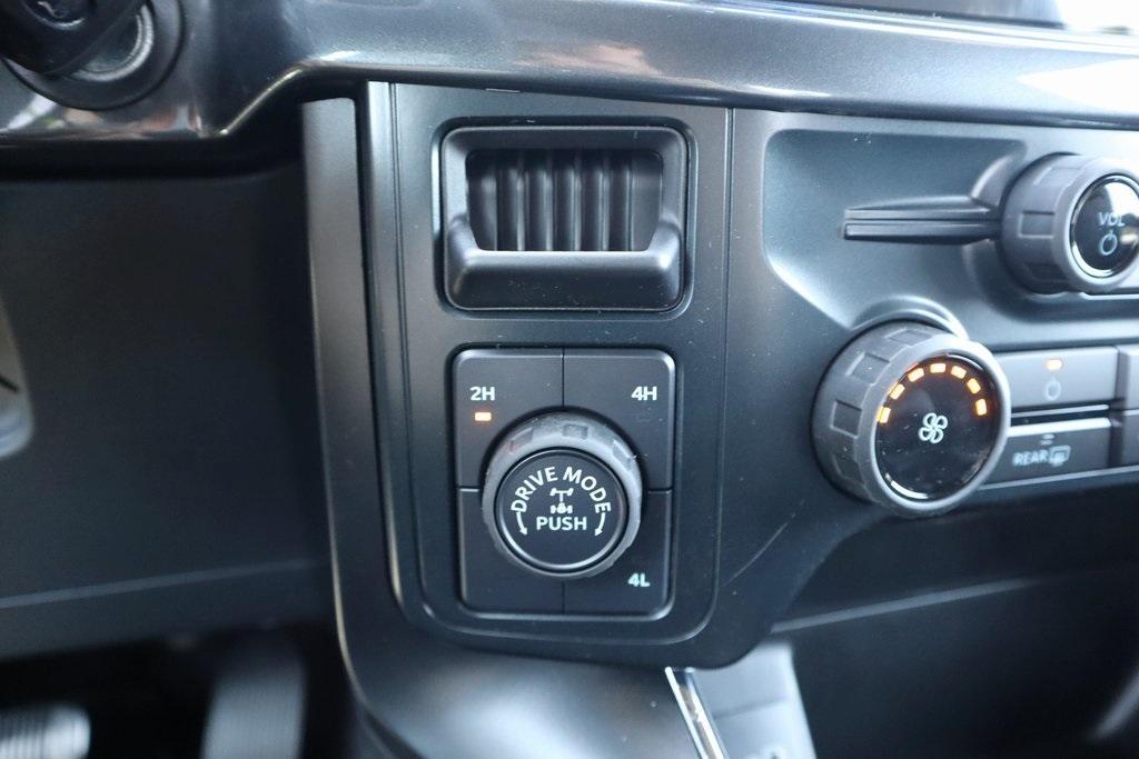 new 2025 Ford F-150 car, priced at $49,240