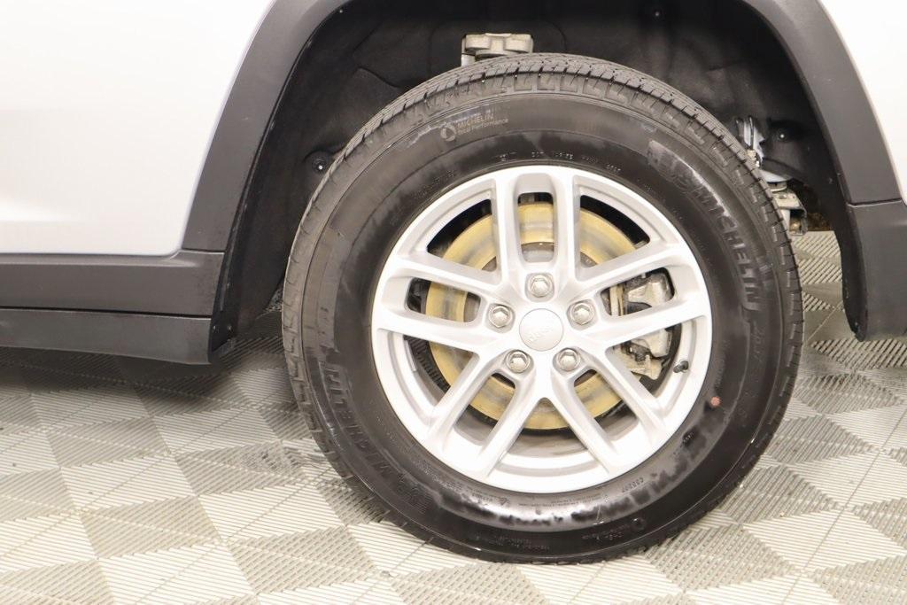 used 2023 Jeep Grand Cherokee L car, priced at $26,983