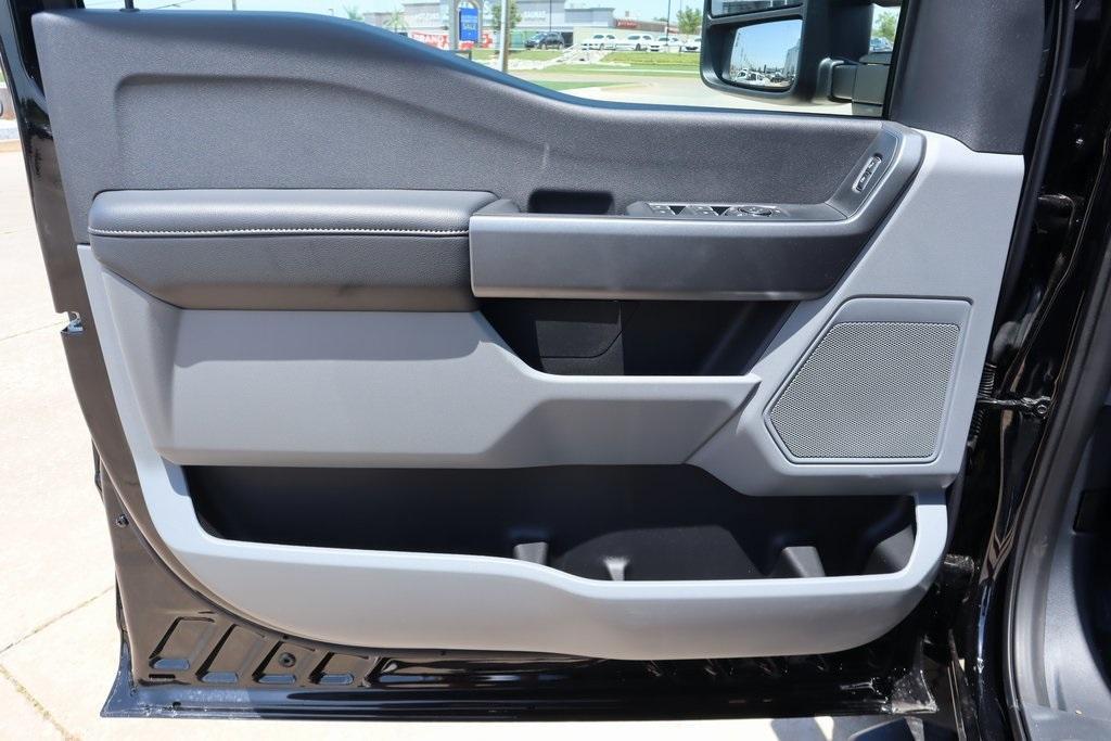 new 2025 Ford F-350 car, priced at $67,023