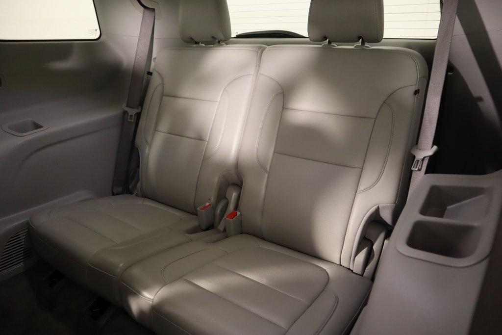used 2023 GMC Acadia car, priced at $25,645