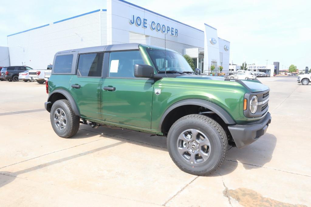 new 2025 Ford Bronco car, priced at $44,126